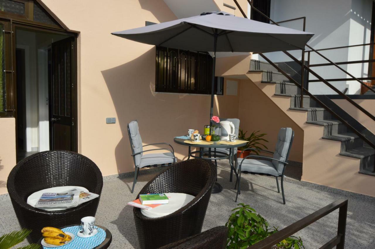 House In Funchal With Panoramic View 2-6 Villa Exterior foto